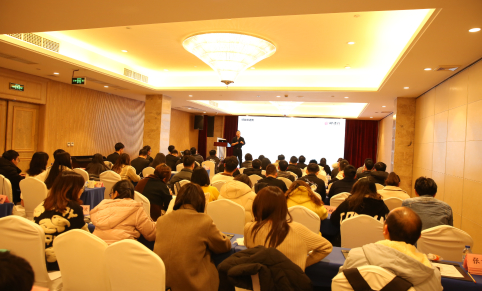 税费首次突破5000万